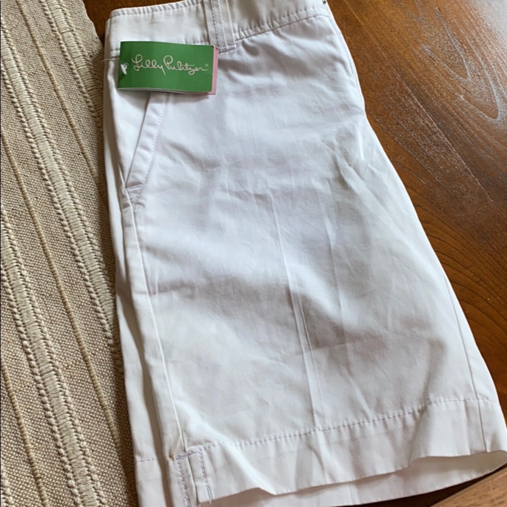 Lilly Pulitzer Resort  Bermuda Twill Shorts size 2